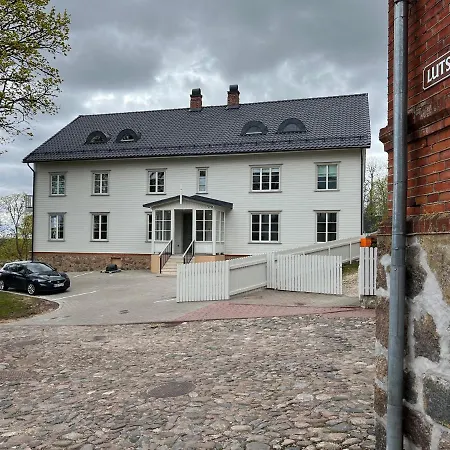 Апартаменты Castle Hills